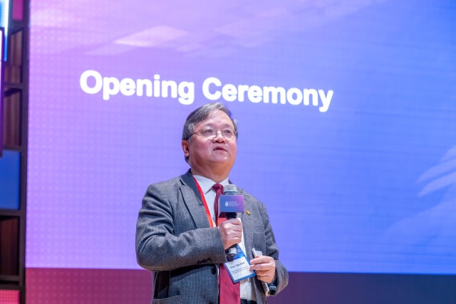 Introduction by Prof Yike GUO, Provost, HKUST; Secretary-General of Organizing Committee, International AI Cooperation and Governance Forum 2023