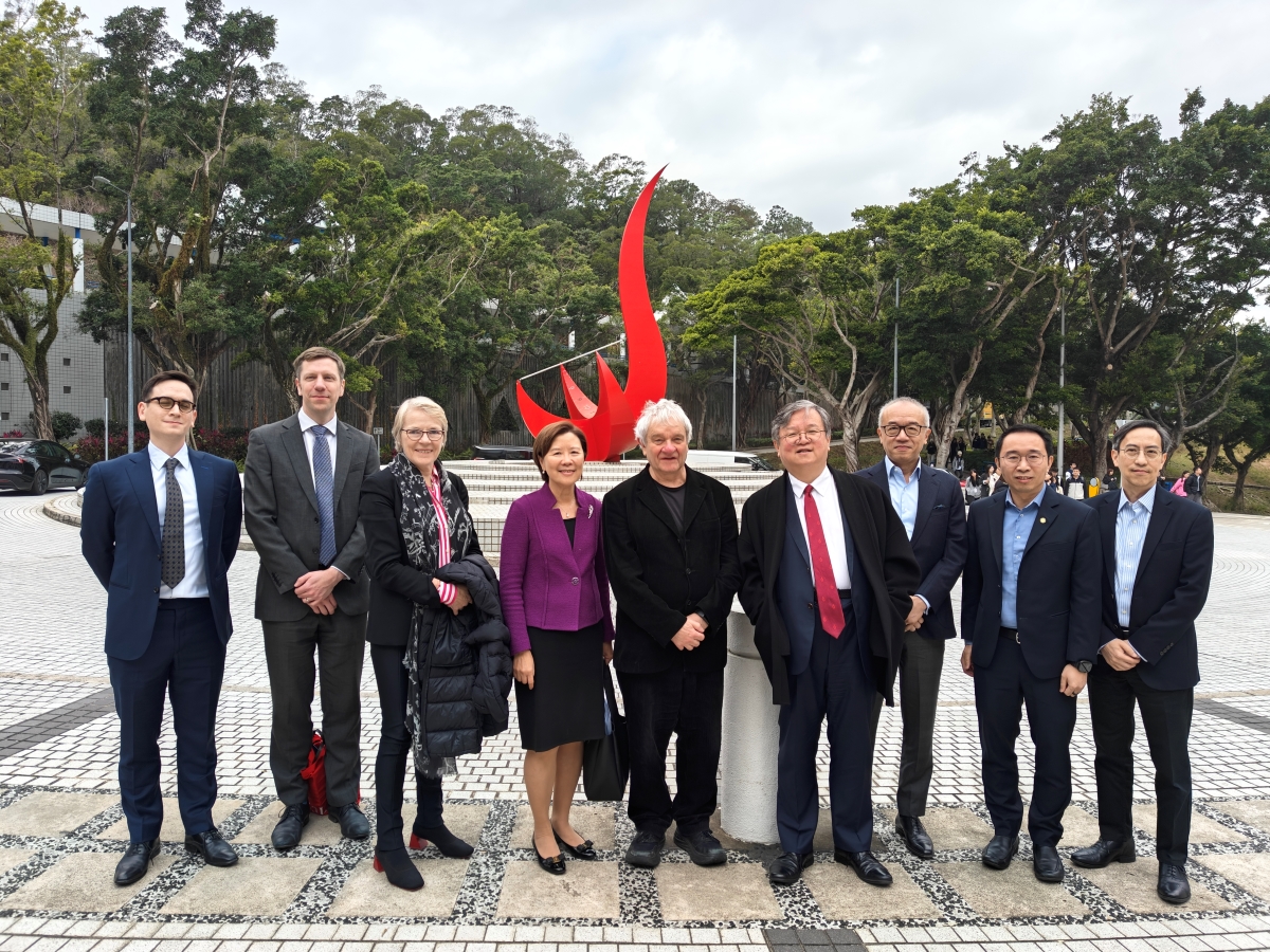 Visit from Sir Paul Nurse, President of the Royal Society, UK,  and a Nobel Laureate