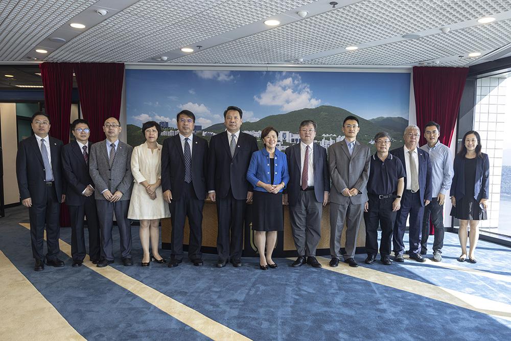 Visit of delegation led by President of Nankai University