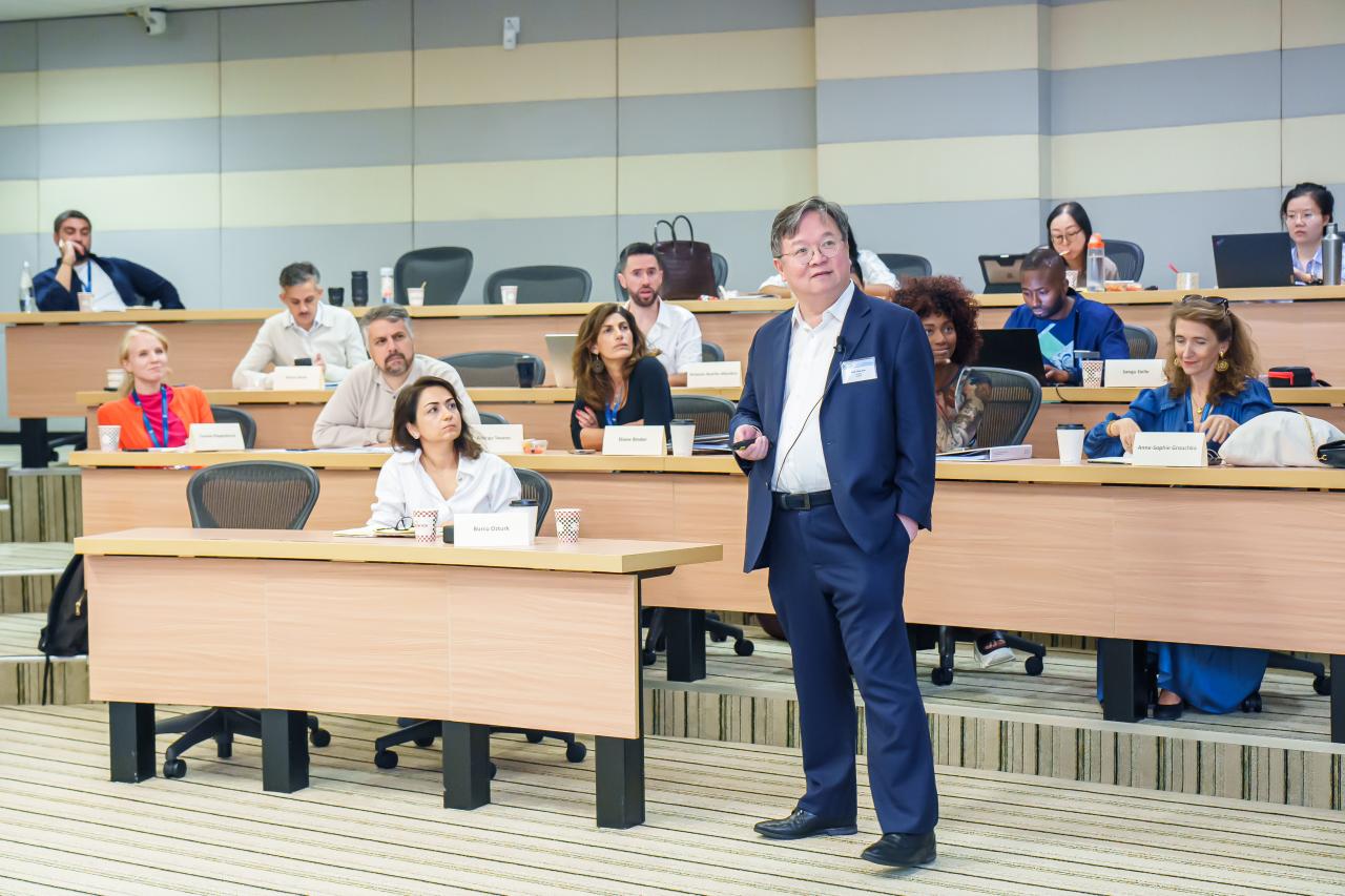 HKUST’s First Leadership Development Program with the World Economic Forum in Greater China